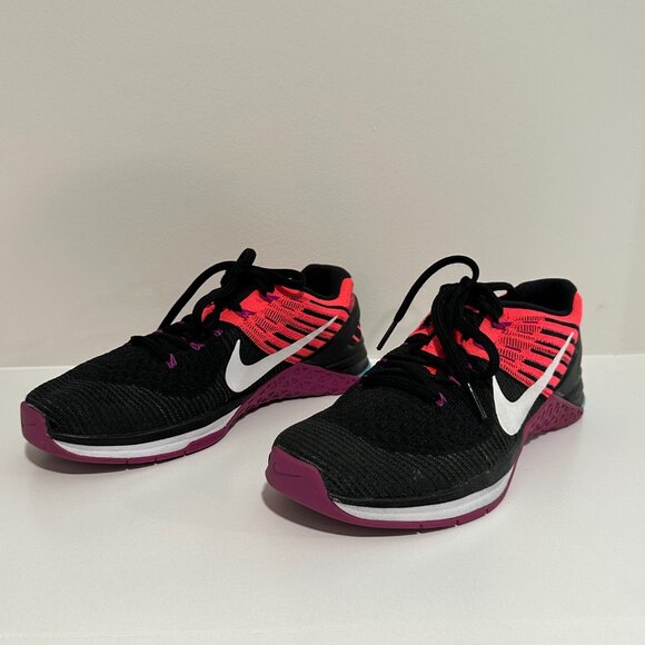 Nike Women's Metcon DSX Flyknit Size 7.5 - Picture 2 of 8